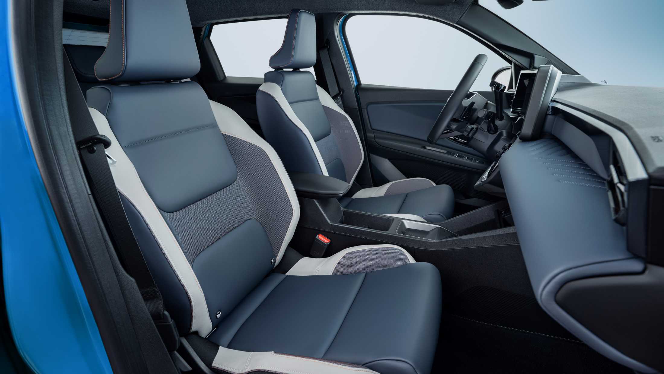 ABD Nissan - Nieuwe Micra - Stoelen